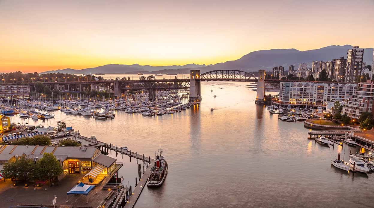 10 Must-Visit Attractions in Vancouver: From Urban Parks to Ocean Views
